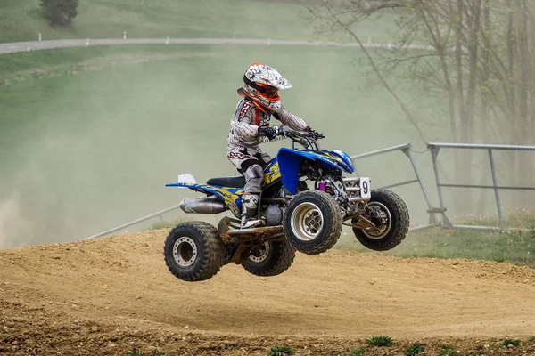 Warching, Alemanha - 29 de junho de 2019: Treinamento de motocross em Warching — Fotografia de Stock