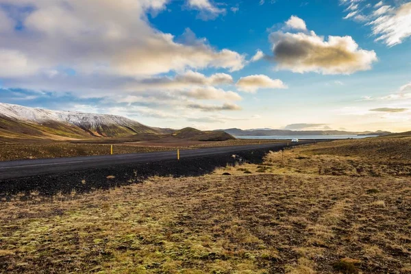 Kleifarvatn nära Reykjavik på Island i Europa — Stockfoto