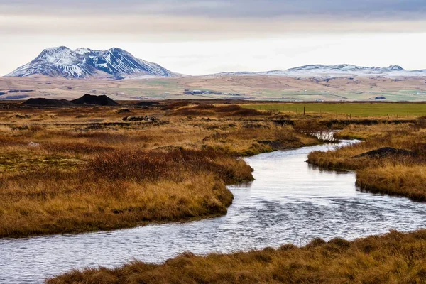 Vackert landskap och nära Selfoss vattenfall på Island. — Stockfoto