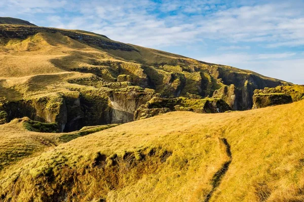 南アイスランドの Fjadrargljufur のユニークな風景. — ストック写真