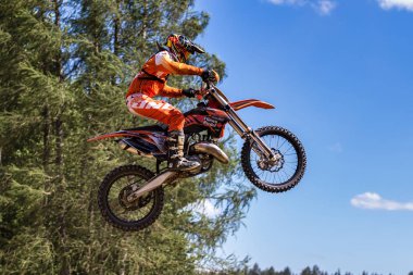 Warching, Almanya-Haziran 29, 2019: Motocross eğitim içinde Warching
