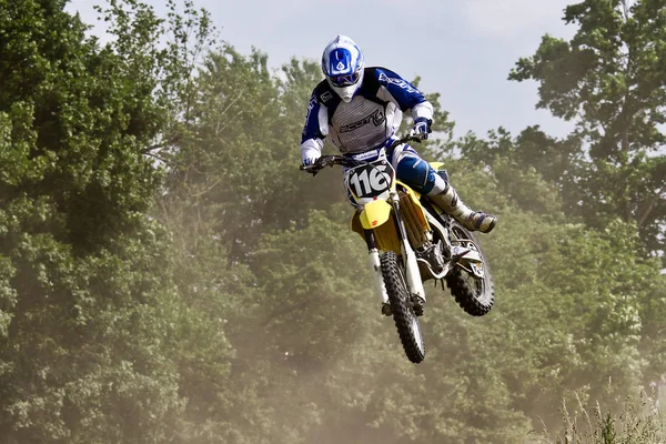 Warching, Deutschland - 29. Juni 2019: Motocross-Training in Warching — Stockfoto