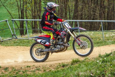Warching, Almanya-Haziran 29, 2019: Motocross eğitim içinde Warching