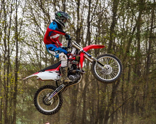 Warching, Germany - June 29, 2019: Motocross training in Warching — Stock Photo, Image