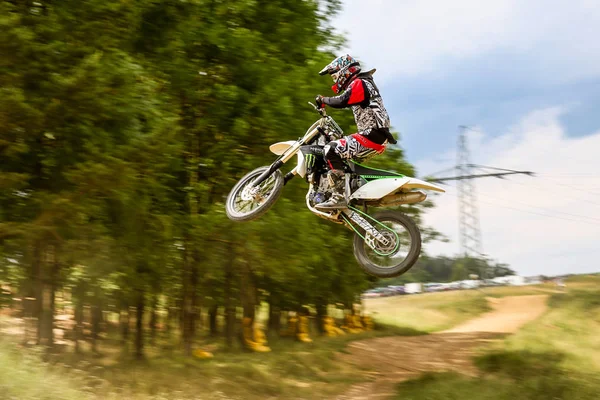 Warching, Almanya-Haziran 29, 2019: Motocross eğitim içinde Warching