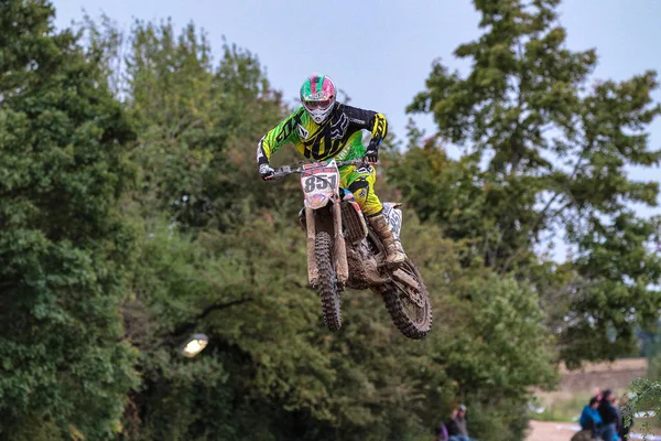 Windsberg, Almanya-29 Haziran 2019: Windsberg 'de Motocross eğitimi