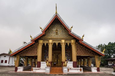 Luang Prabang, Laos Wat Hua Xiang tapınağı.