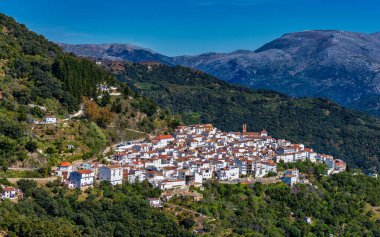 Beyaz Endülüs köyü, pueblo blanco Algatocin. Province of Malaga, İspanya