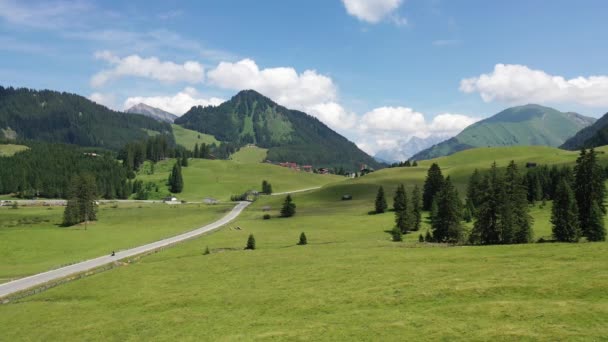 Pequeño Pueblo Rinnen Cerca Imst Tirol Austria Europa — Vídeo de stock