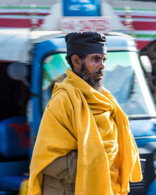 Gondar, Etiyopya - Şubat 06, 2020: Etiyopya, Afrika 'da Gondar yollarında Etiyopya halkı