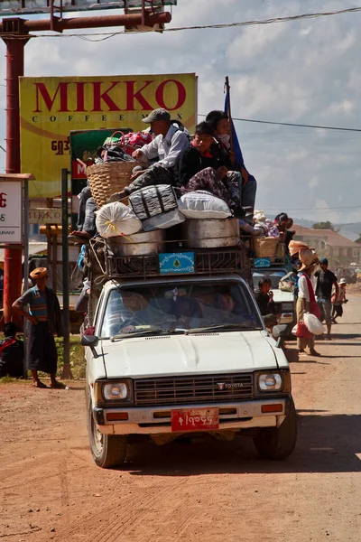 Heho Myanmar Nov 2019 Gente Mercado Centro Ciudad Heho Myanmar — Foto de Stock