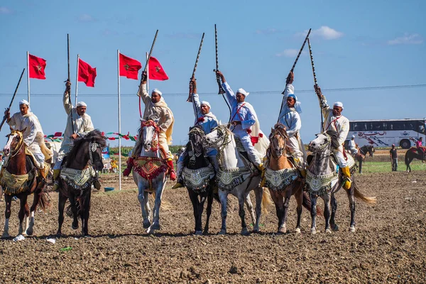 Rabat Marokko Oktober 2019 Lokale Reiter Nehmen Einem Traditionellen Fantasie — Stockfoto