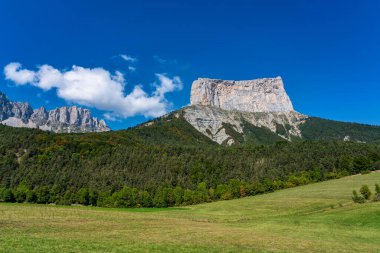 Mont Aiguille Fransa, Avrupa 'daki Fransız Vercors dağlarında