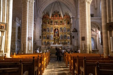 Trujillo, İspanya - 13 Kasım 2019: Trujillo Caceres, İspanya 'da Santa Maria Belediye Başkanı Kilisesi