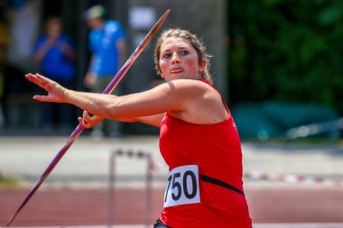 Regensburg, Almanya - 20 Temmuz 2019: Bavyera Atletizm Şampiyonası cirit atma etkinliği
