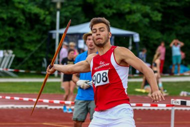 Regensburg, Almanya - 20 Temmuz 2019: Bavyera Atletizm Şampiyonası cirit atma etkinliği