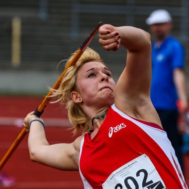 Regensburg, Almanya - 20 Temmuz 2019: Bavyera Atletizm Şampiyonası cirit atma etkinliği