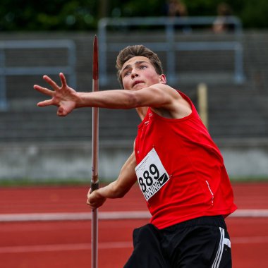 Regensburg, Almanya - 20 Temmuz 2019: Bavyera Atletizm Şampiyonası cirit atma etkinliği