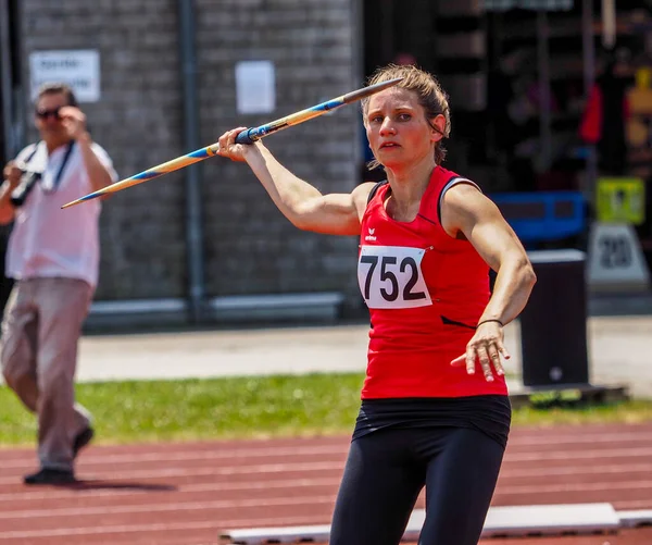 Regensburg, Almanya - 20 Temmuz 2019: Bavyera Atletizm Şampiyonası cirit atma etkinliği