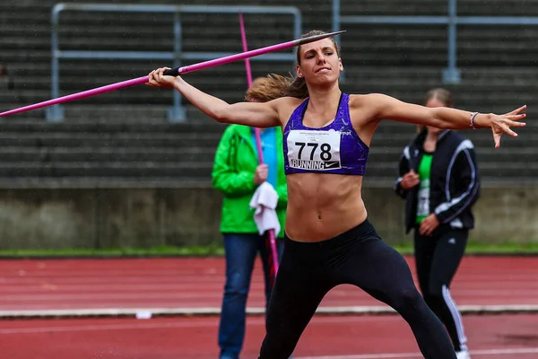 Regensburg, Almanya - 20 Temmuz 2019: Bavyera Atletizm Şampiyonası cirit atma etkinliği
