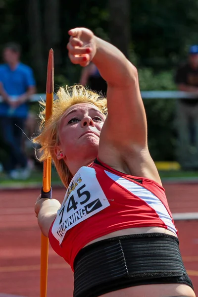 Regensburg, Almanya - 20 Temmuz 2019: Bavyera Atletizm Şampiyonası cirit atma etkinliği