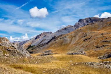 Fransız Alplerinin Alp manzarası, Col de la Bonette Provence Alpleri, Fransa.