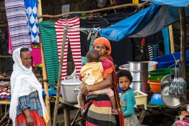 Addis Ababa, Etiyopya - 15 Şubat 2020: Addis Mercato, Etiyopya, Afrika 'nın en büyük pazarı.