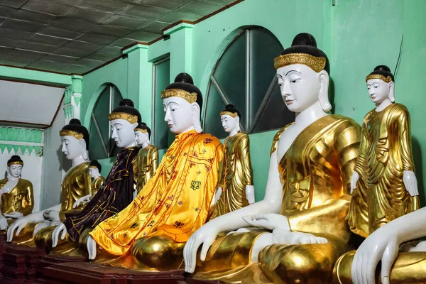 Shwedagon Pagoda Temple Yangon Myanmar Birmania Asia —  Fotos de Stock