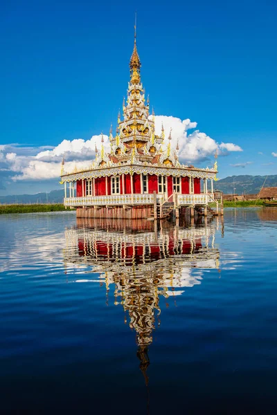 Padogas Mosteiro Budista Lago Inle Estado Shan Mianmar Antiga Birmânia — Fotografia de Stock