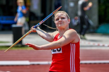 Regensburg, Almanya - 20 Temmuz 2019: Bavyera Atletizm Şampiyonası cirit atma etkinliği