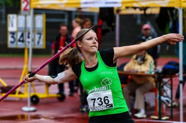 Regensburg, Almanya - 20 Temmuz 2019: Bavyera Atletizm Şampiyonası cirit atma etkinliği