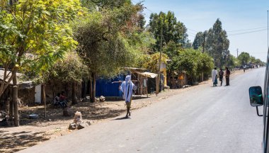 Lalibela, Etiyopya - 12 Şubat 2020: Etiyopya halkı Lalibela 'dan Gheralta' ya, Tigray Kuzey Etiyopya, Afrika 'da görüldü