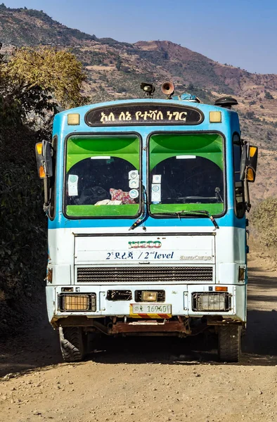 Aksum Ethiopia February 2020 Ethiopian Bus Road Axum Simien Mountains — 图库照片