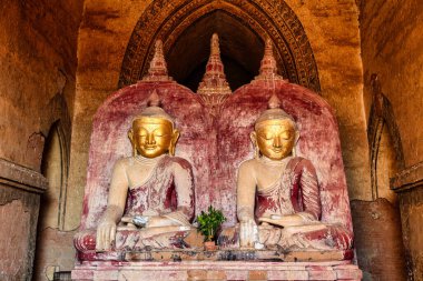 Buda, Myanmar 'daki Bagan tapınağında, eski Burma, Asya' da bir dünya mirası alanı.
