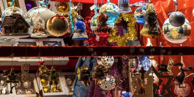 Münih 'te güzel bir Noel pazarı - Bavyera - Almanya, Avrupa
