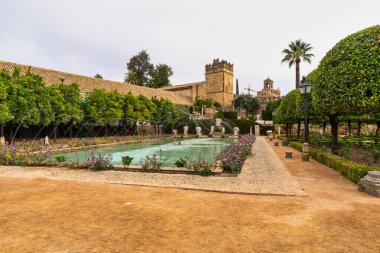 Cordoba, İspanya - 31 Ekim 2019: Alcazar of the Christian Monarchs, Alcazar de los Reyes Cristianos, Cordoba, Endülüs, İspanya