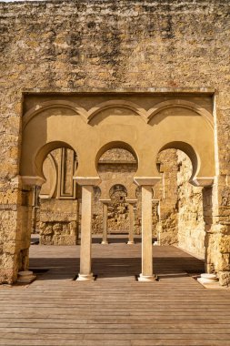 Cordoba, İspanya - 01 Kasım 2019: Medina Azahara Sarayı, 936 yılında Abderraman III.