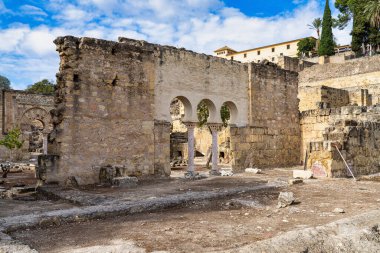 Cordoba, İspanya - 01 Kasım 2019: Medina Azahara Sarayı, 936 yılında Abderraman III.