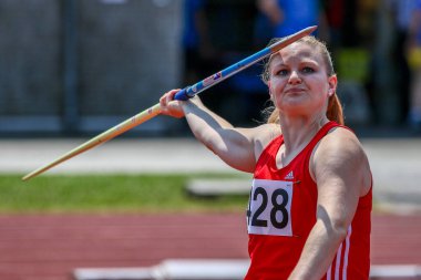 Regensburg, Almanya - 20 Temmuz 2019: Bavyera Atletizm Şampiyonası cirit atma etkinliği