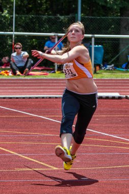 Regensburg, Almanya - 20 Temmuz 2019: Bavyera Atletizm Şampiyonası cirit atma etkinliği