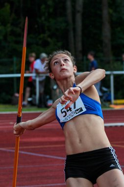 Regensburg, Almanya - 20 Temmuz 2019: Bavyera Atletizm Şampiyonası cirit atma etkinliği