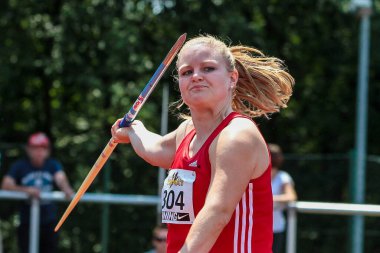 Regensburg, Almanya - 20 Temmuz 2019: Bavyera Atletizm Şampiyonası cirit atma etkinliği