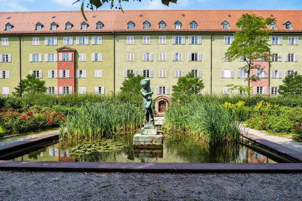 Borstei Rezidenční Komplex Okrese Moosach Mnichově Německo Postaven Jako Společný — Stock fotografie