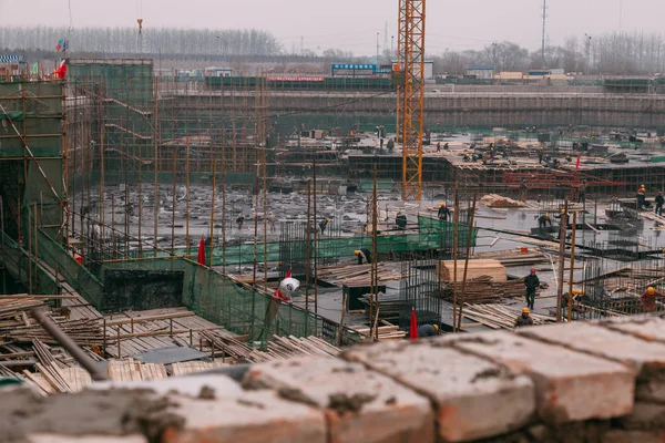 Grudnia 2014 Beijing Związanych Pracą Budowie Mieście Żurawie Pracowników Budynku — Zdjęcie stockowe