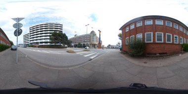 Strtebeker Hamburg bir ofis ve ticari bina 360 derece görüntü olarak burada