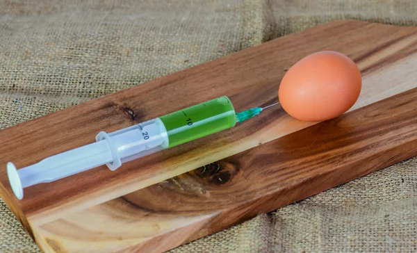 Dioxin Scandal Poisoned Eggs Disposable Syringe — Stock Photo, Image