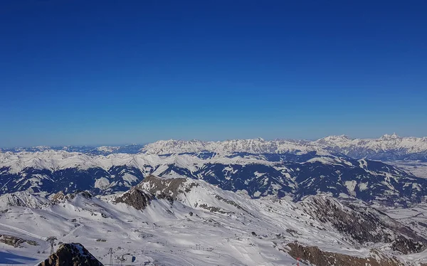 Hóval Borított Hegyvidéki Tájon Kaprun Síterületre Osztrák Alpokban — Stock Fotó