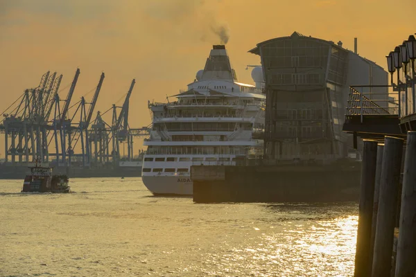 Terminálu Přístavu Hamburk — Stock fotografie