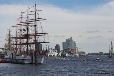 Port Birthday Hamburg - Dünyanın en büyük liman festivali