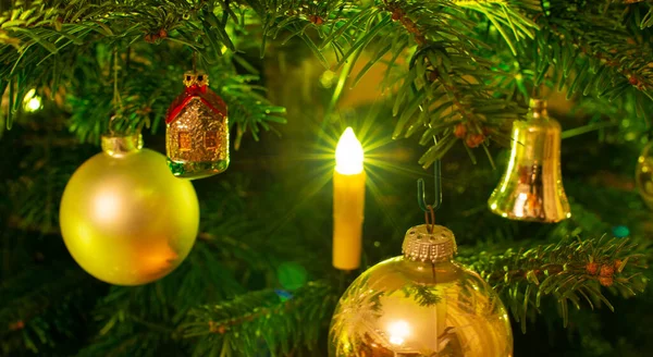 Árvore Natal Decorada Com Bolas Natal Para Natal — Fotografia de Stock